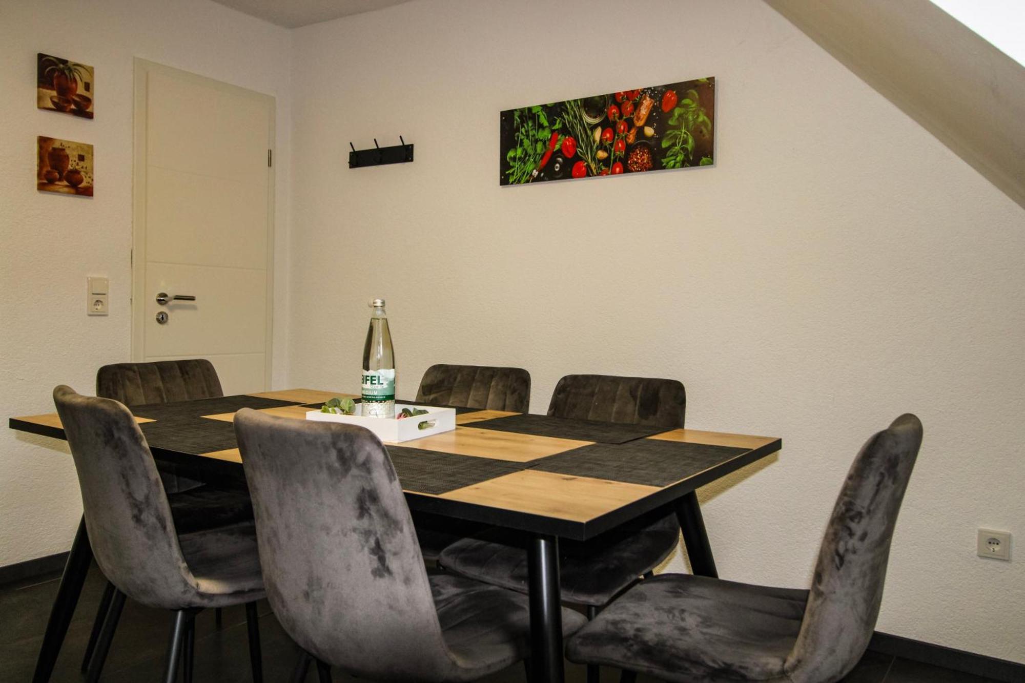 Sweet Six, Balkon, Netflix, Boxspringbetten, Hochwertiges Bad Целль-ан-дер-Мозель Екстер'єр фото