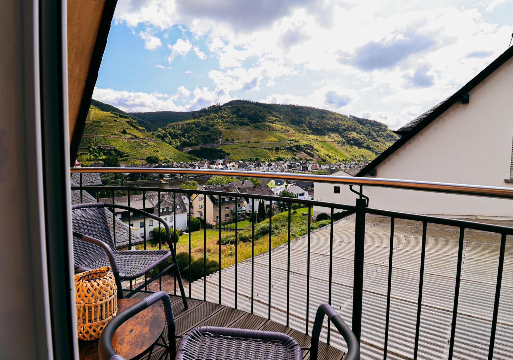 Sweet Six, Balkon, Netflix, Boxspringbetten, Hochwertiges Bad Целль-ан-дер-Мозель Екстер'єр фото